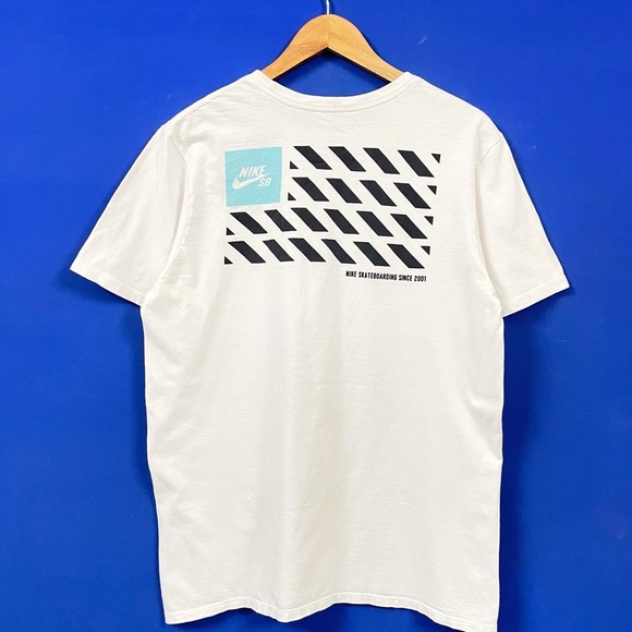 NIKE SB SKATE BOARDING 🛹 T-SHIRT FOR MEN’S & WOMEN’S - Picture 3 of 6